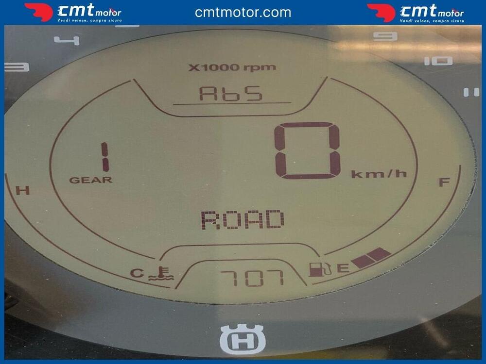Husqvarna Svartpilen 125 (2021 - 23) (5)