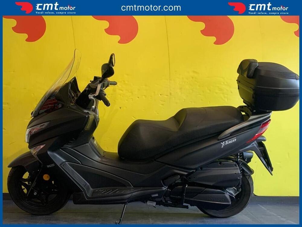 Kymco X-Town 300i ABS (2016 - 20) (4)