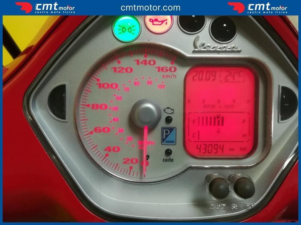 Vespa GTS 250 i.e. (5)