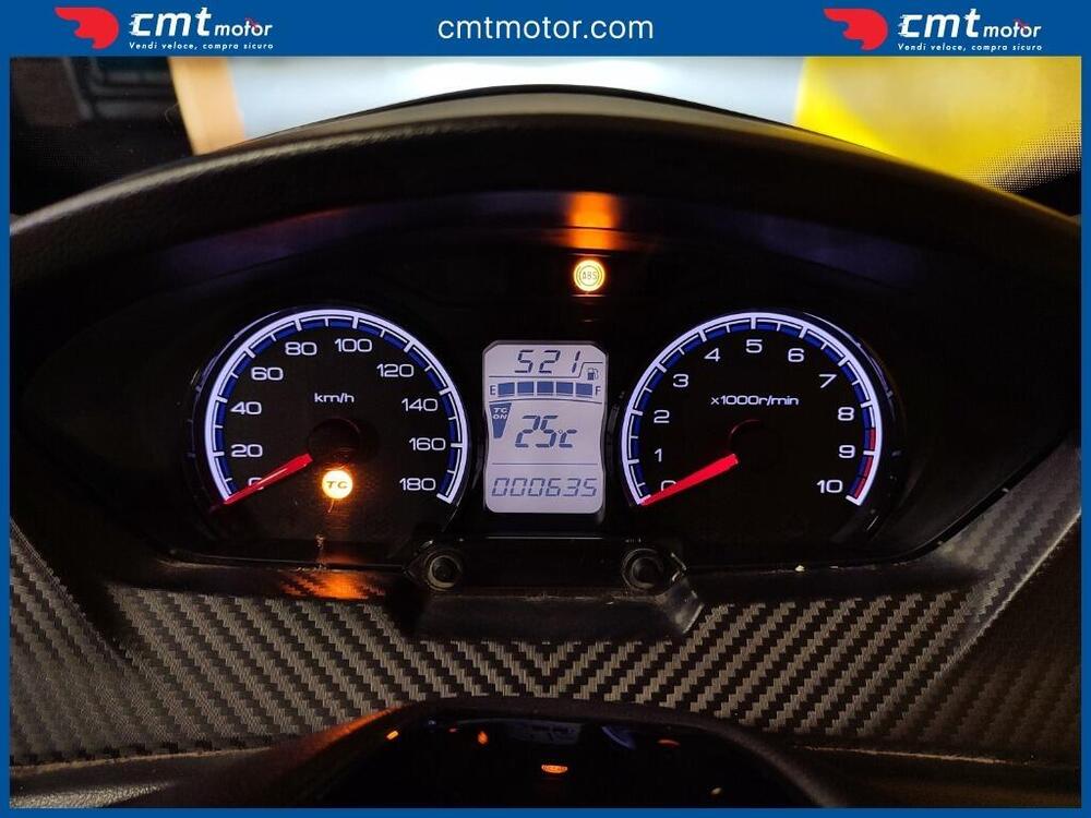 Suzuki Burgman 400 (2022 - 24) (5)