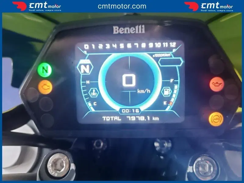 Benelli 502 C (2019 - 20) (5)