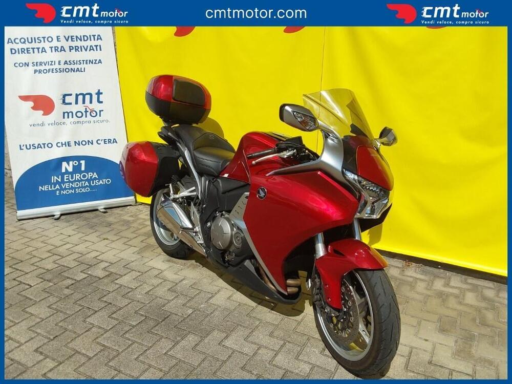 Honda VFR 1200 F ABS (2009 - 16) (2)