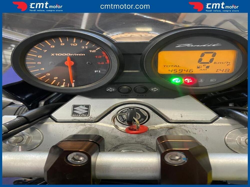 Suzuki GSF 600 Bandit S (2000 - 05) (5)