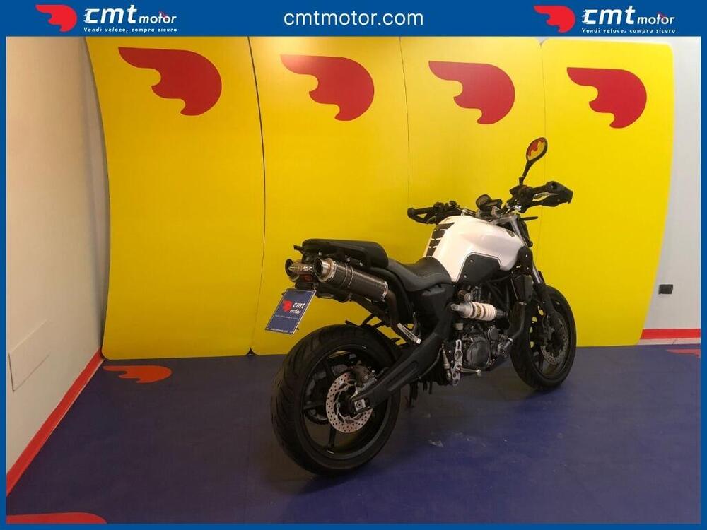 Yamaha MT-03 (2006 - 14) (4)