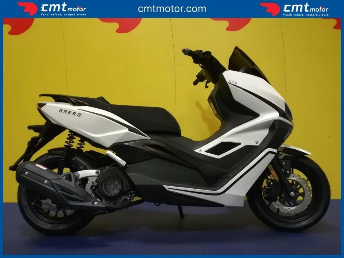Over Brera 125 (2021 - 23) (3)