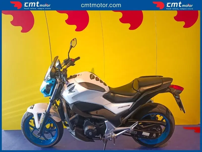 Honda NC700S ABS (2011 - 14) (3)
