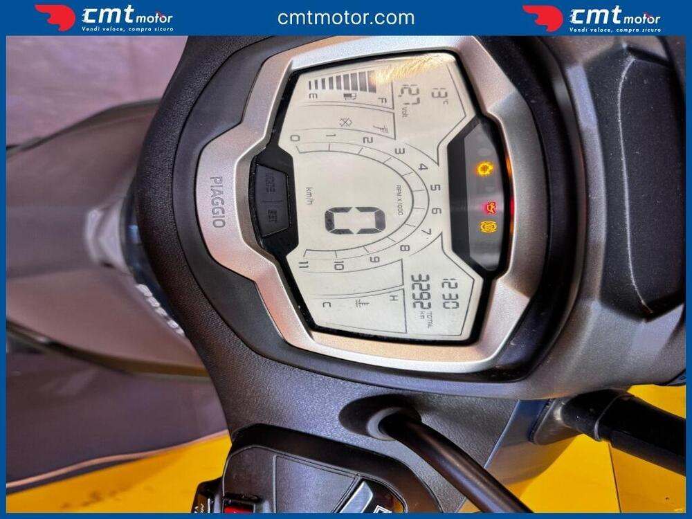 Piaggio Beverly 300 Hpe (2021) (5)