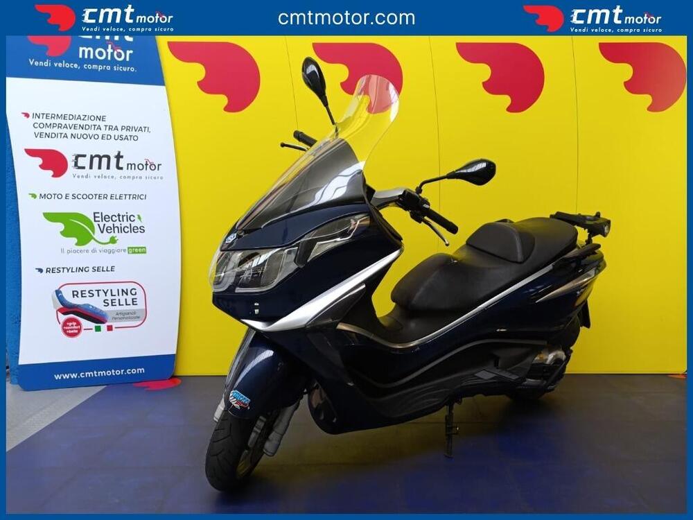 Piaggio X10 500 Executive (2011 - 17) (2)