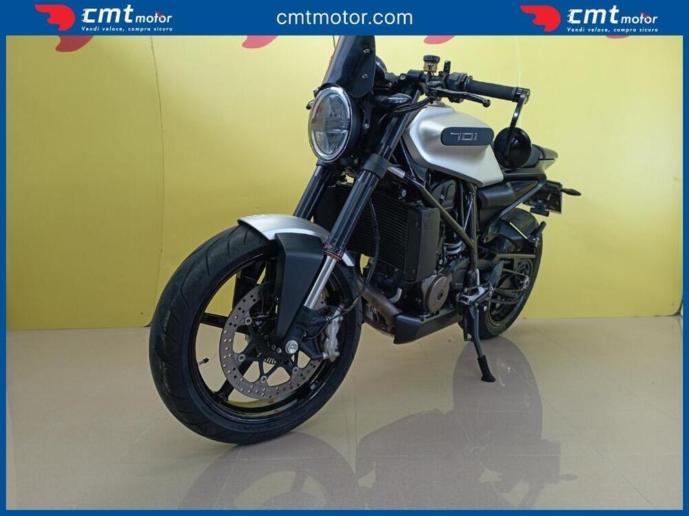 Husqvarna Vitpilen 701 (2018 - 19) (2)