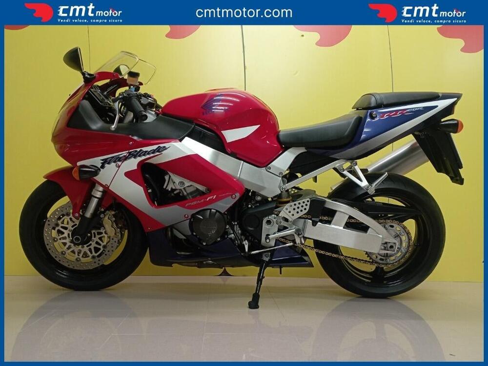 Honda CBR 900 RR Fireblade (2000 - 01) (3)