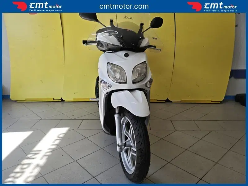 Yamaha Xenter 150 (2011 - 14) (2)