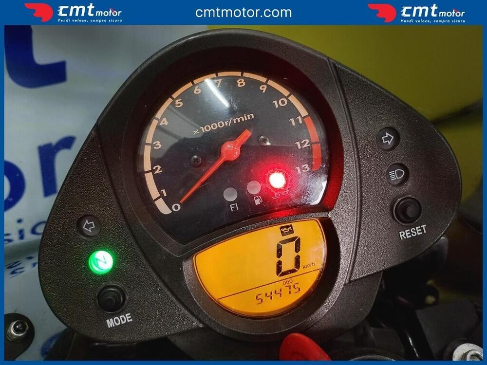 Kawasaki ER-6N (2005 - 08) (4)