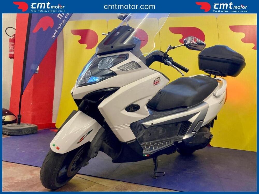 Kymco MyRoad 700i (2012 - 16) (2)