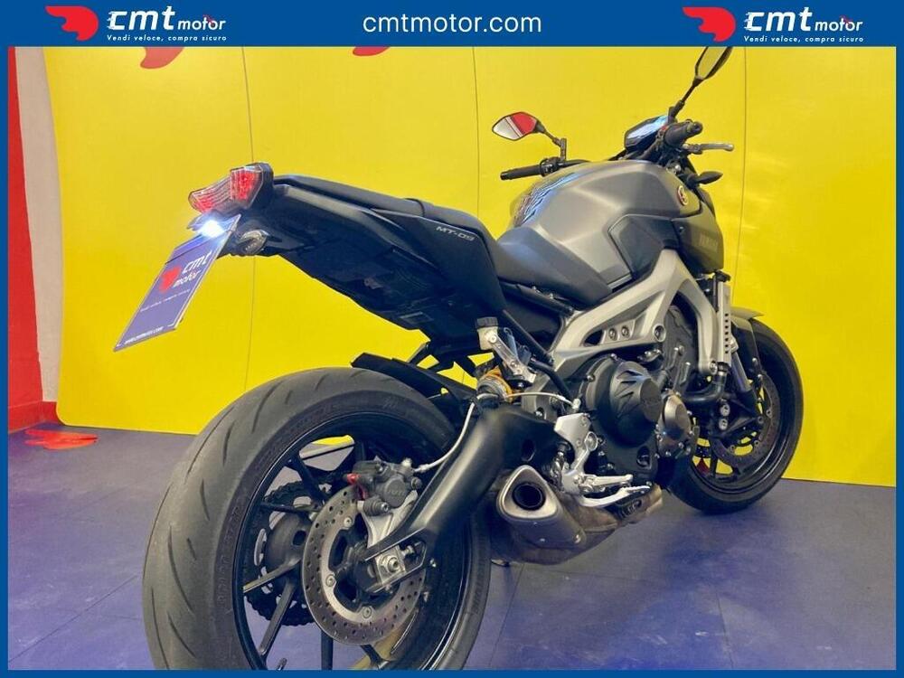 Yamaha MT-09 (2013 - 15) (3)