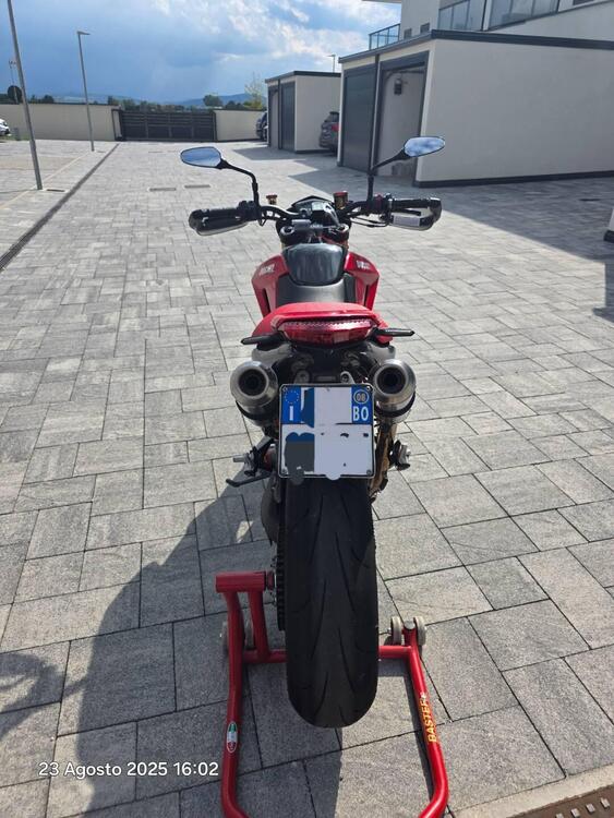 Ducati Hypermotard 1100 S (2007 - 09) (4)
