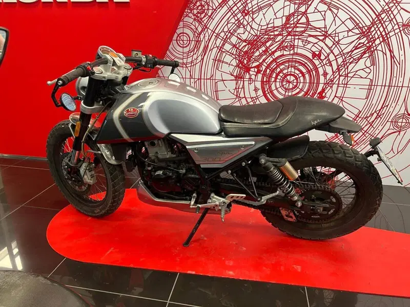 FB Mondial HPS 300 (2020 - 21) (4)