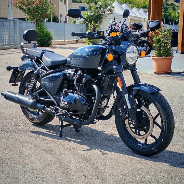 Royal Enfield Shotgun 650 (2024 - 25) (2)