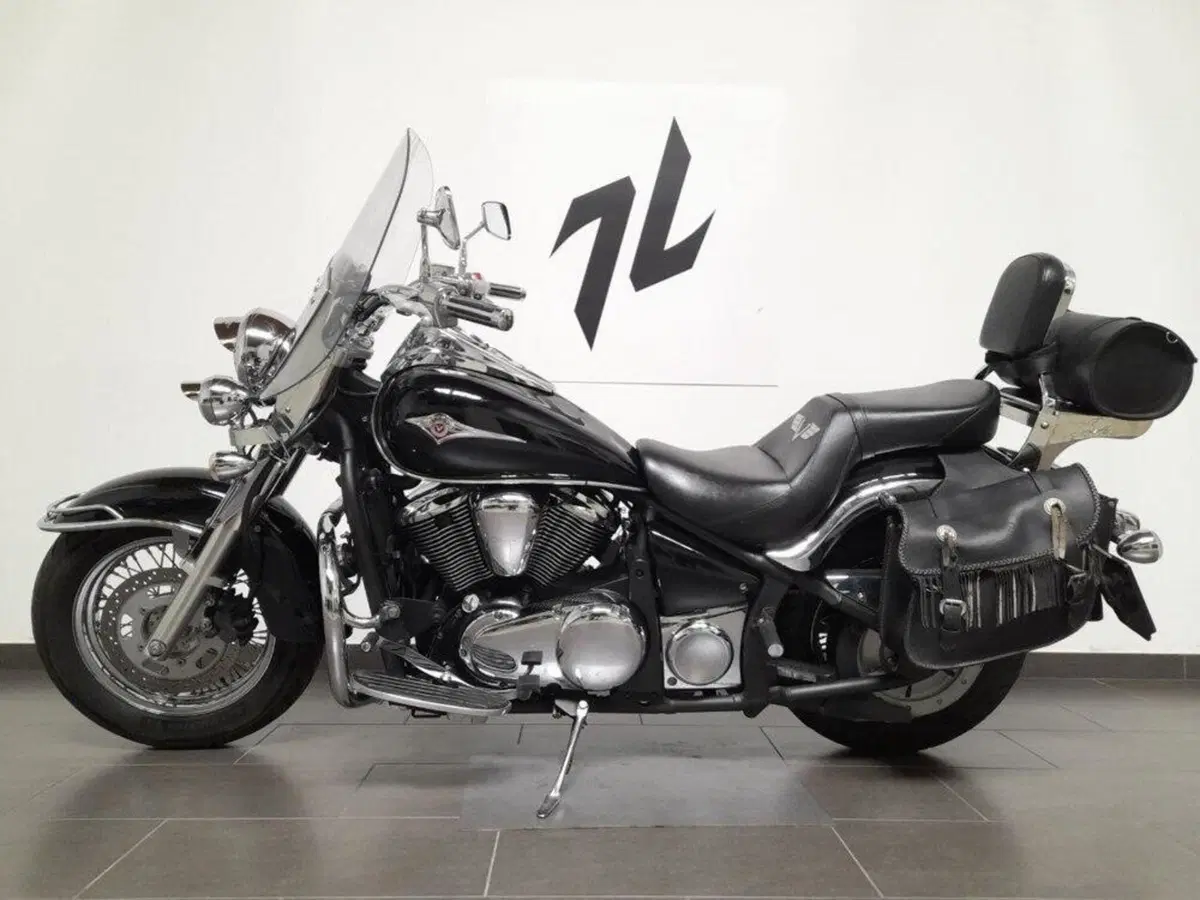 Kawasaki Vulcan VN 900 Classic (2006 - 10)