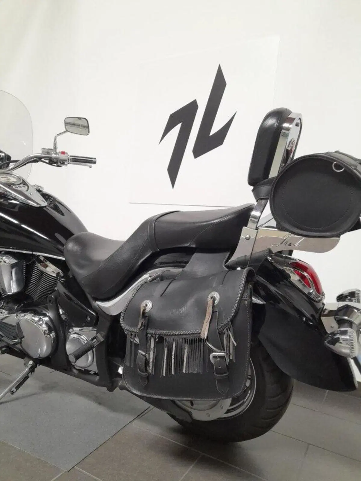 Kawasaki Vulcan VN 900 Classic (2006 - 10) (4)