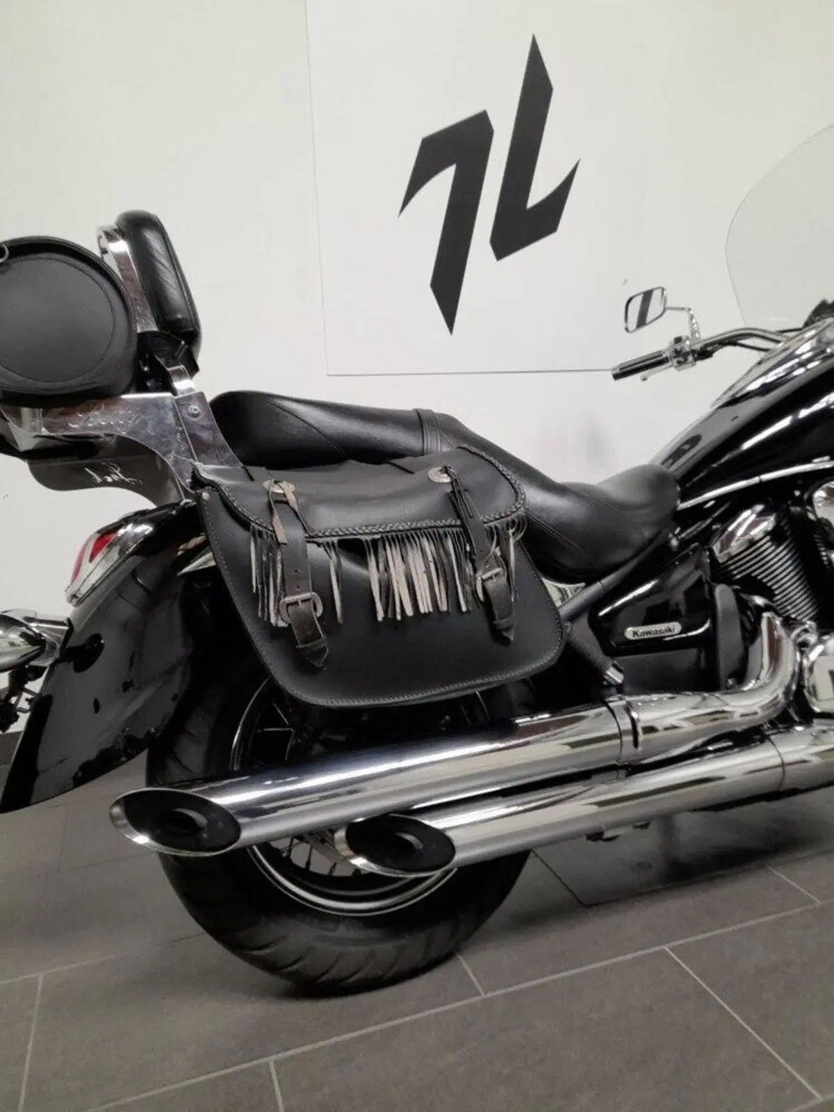 Kawasaki Vulcan VN 900 Classic (2006 - 10) (7)