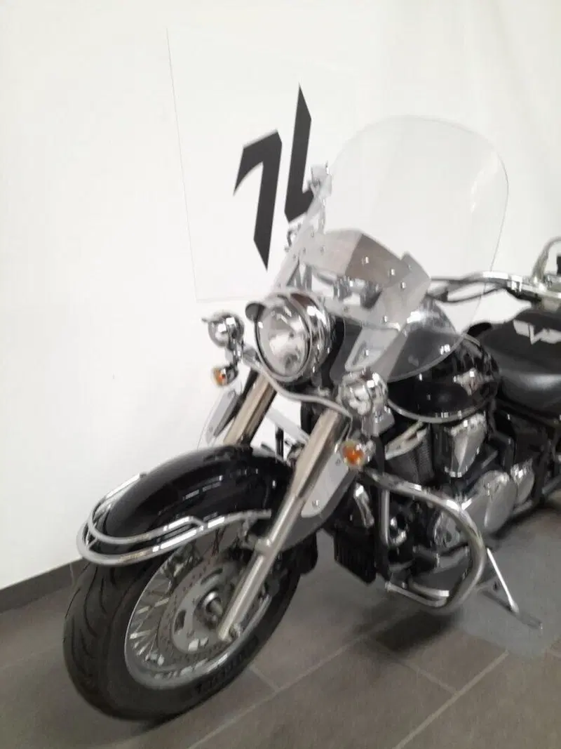 Kawasaki Vulcan VN 900 Classic (2006 - 10) (2)