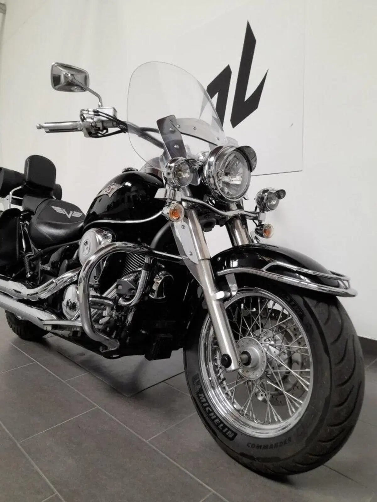 Kawasaki Vulcan VN 900 Classic (2006 - 10) (8)