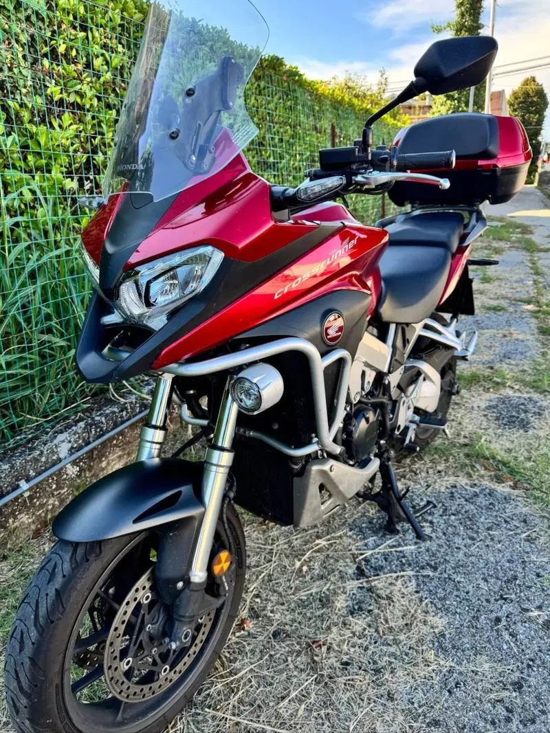 Honda Crossrunner Travel Edition ABS (2015 - 18) (2)