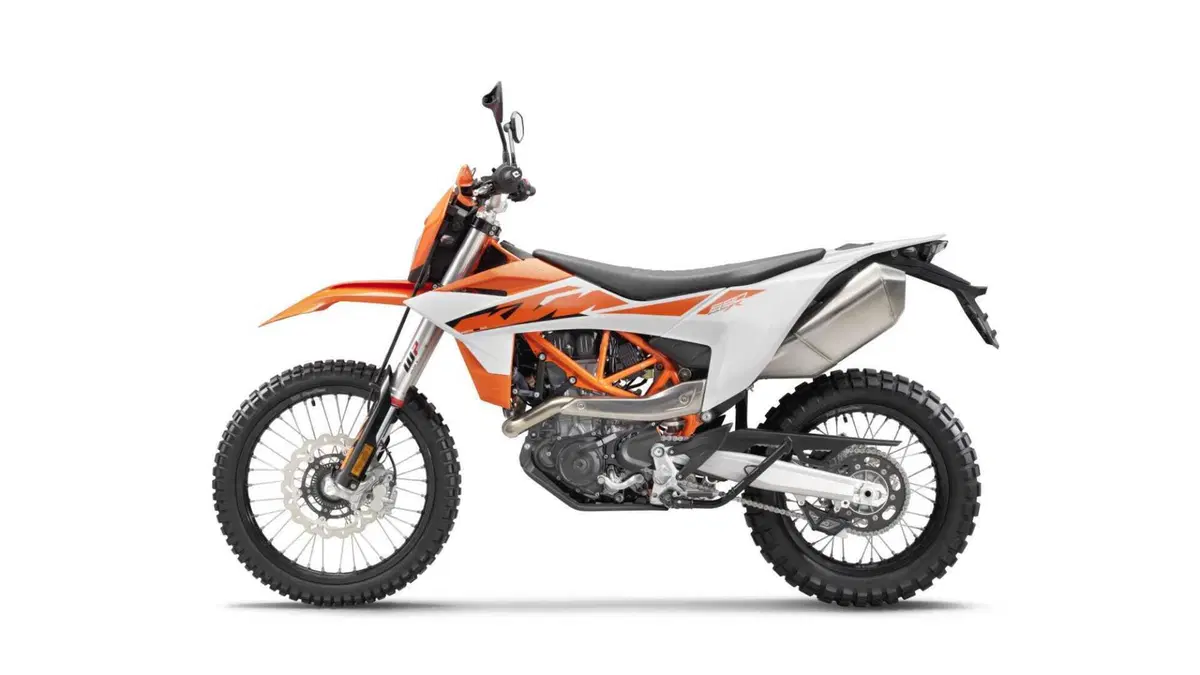 KTM 690 Enduro 690 Enduro R (2026) (4)