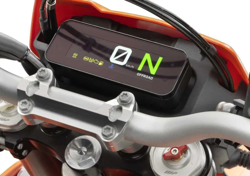 KTM 690 Enduro 690 Enduro R (2026) (8)