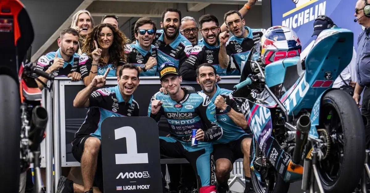 MotoGP 2025. GP di Ungheria. Moto3: sorpassi al millimetro e contatto sul traguardo, vince Maximo Quiles per 18 millesimi!