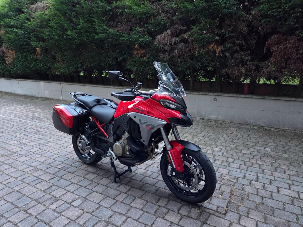 Ducati Multistrada V4 S (2025)