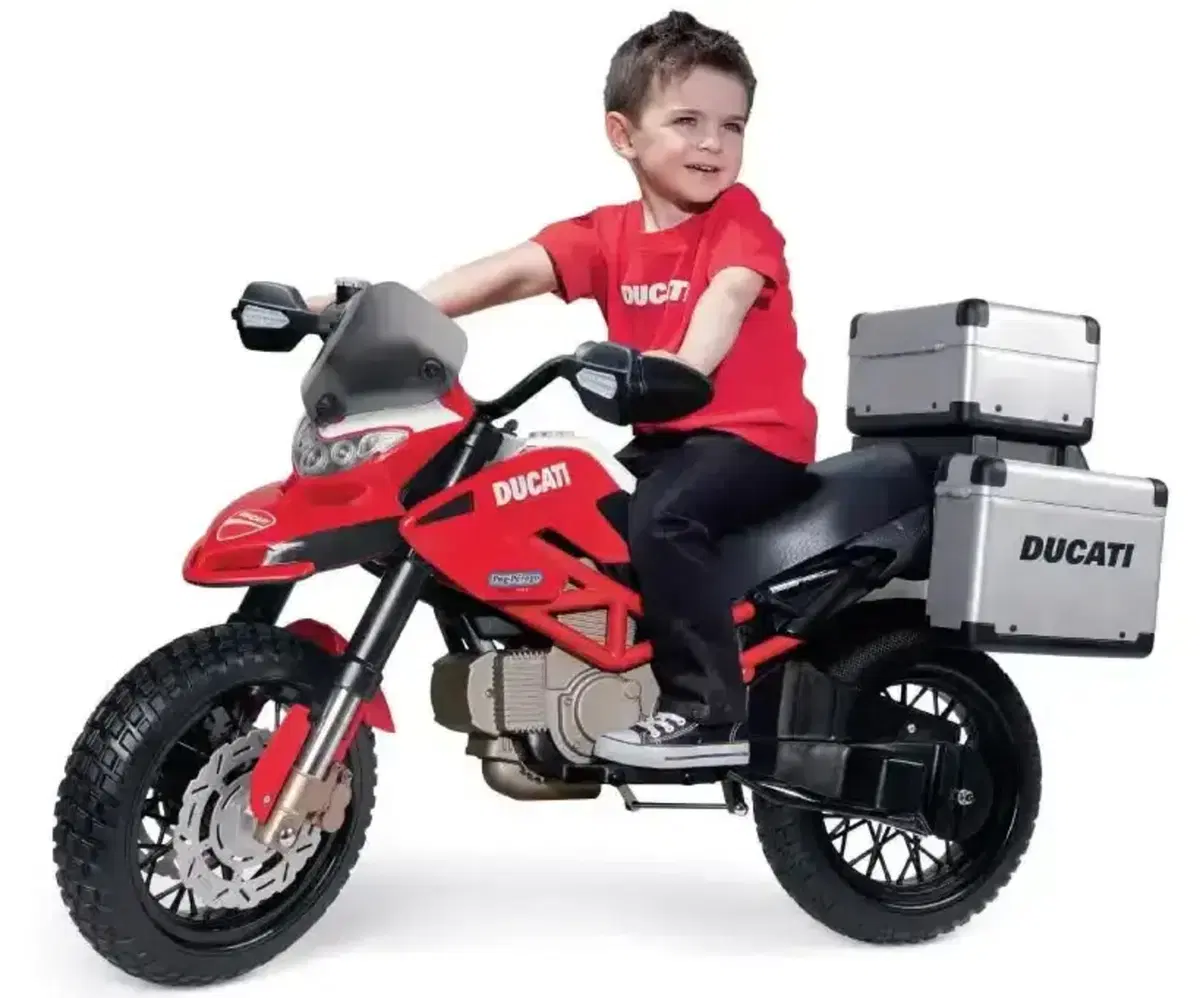 Vuoi un figlio Ducatista? Puoi cominciare a crescere il futuro Pecco con le mini Ducati ufficiali