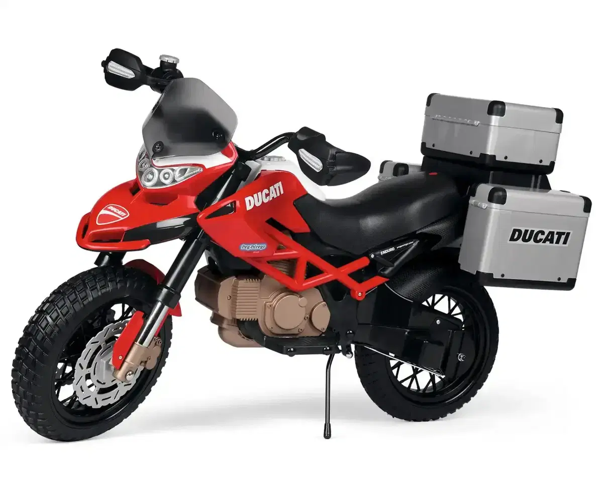 Vuoi un figlio Ducatista? Puoi cominciare a crescere il futuro Pecco con le mini Ducati ufficiali (6)