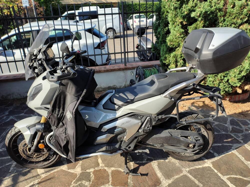 Honda X-ADV 750 DCT Adventure (2021 - 24) (4)