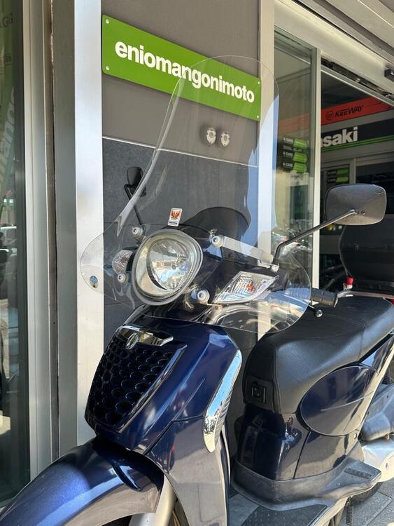 Aprilia Scarabeo 125 i.e. (2009 - 11) (3)