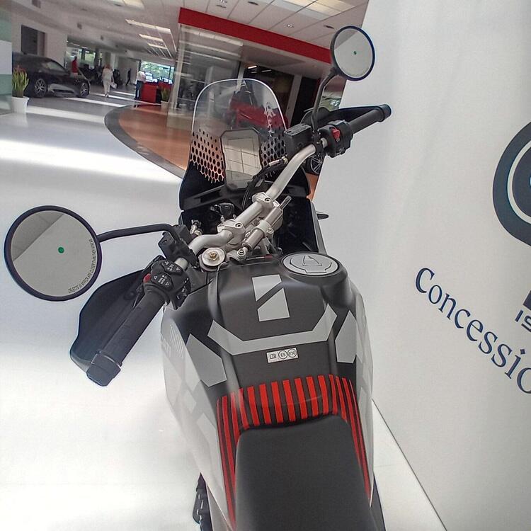 Ducati DesertX (2022 - 25) (5)