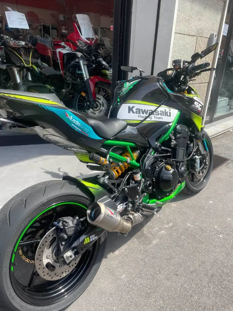 Kawasaki Z 900 SE (2022 - 24) (2)
