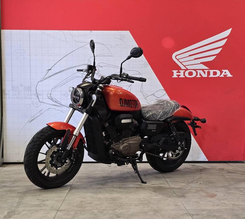 QJ Motor SRV 300 (2023 - 25)