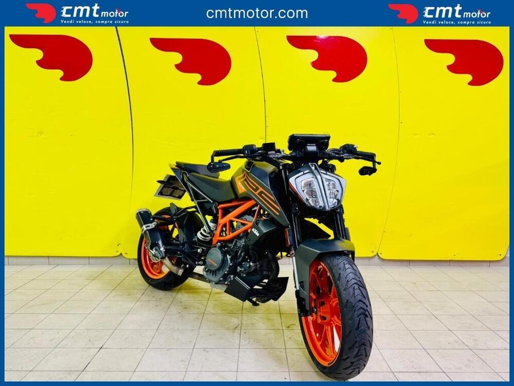 KTM 125 Duke (2021 - 23) (2)
