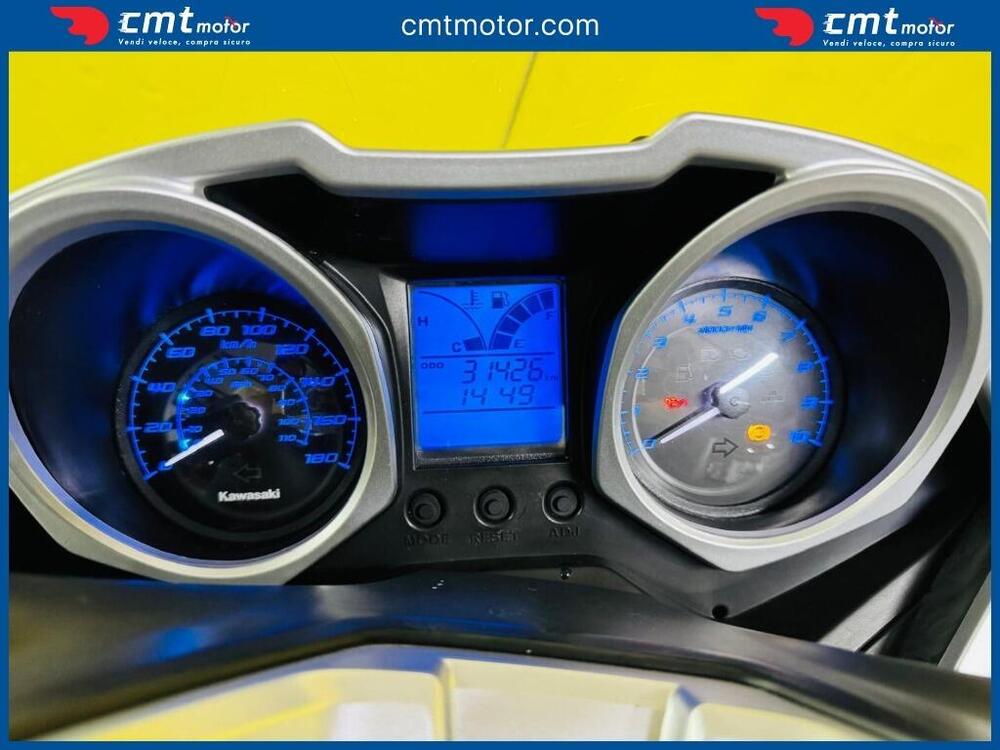 Kawasaki J 300 ABS (2014 - 16) (5)