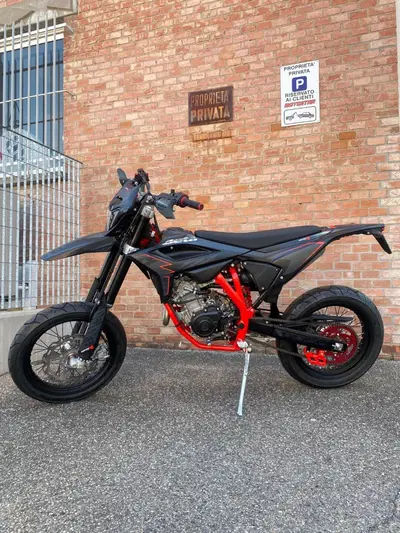 Betamotor RR 125 4T Motard R (2025 - 26) nuova