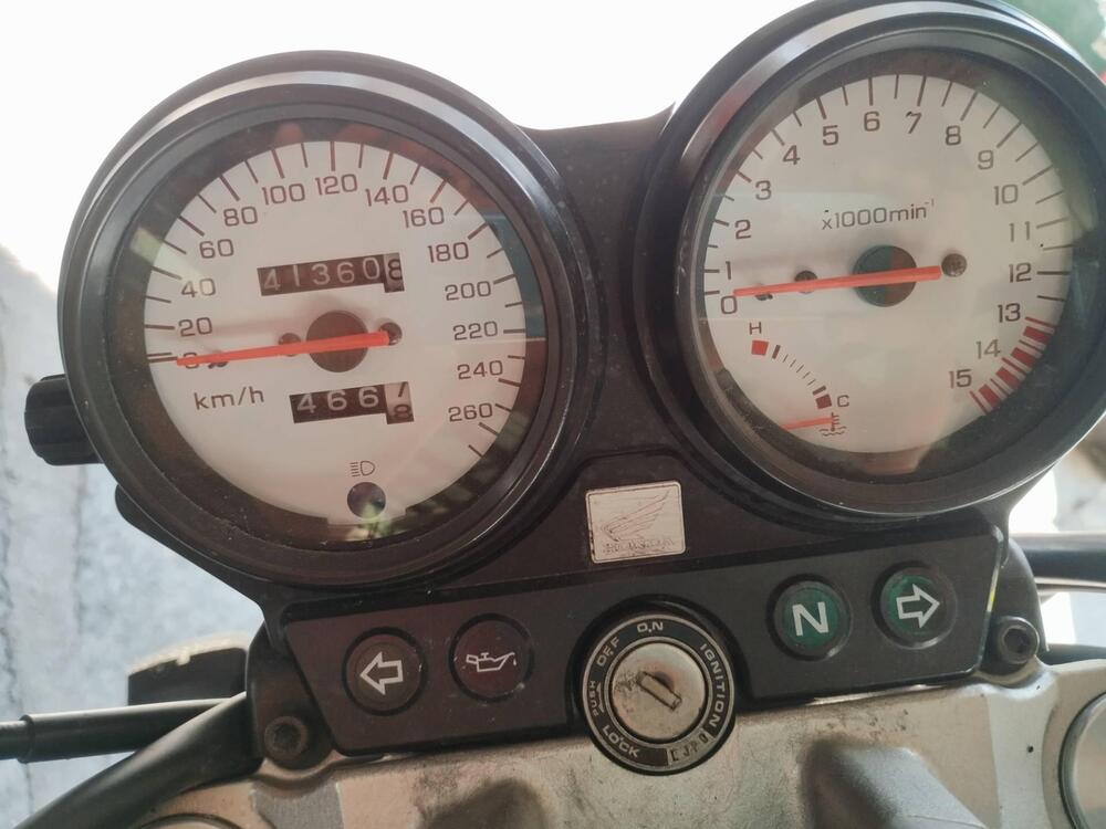 Honda Hornet 600 (1998 - 00)