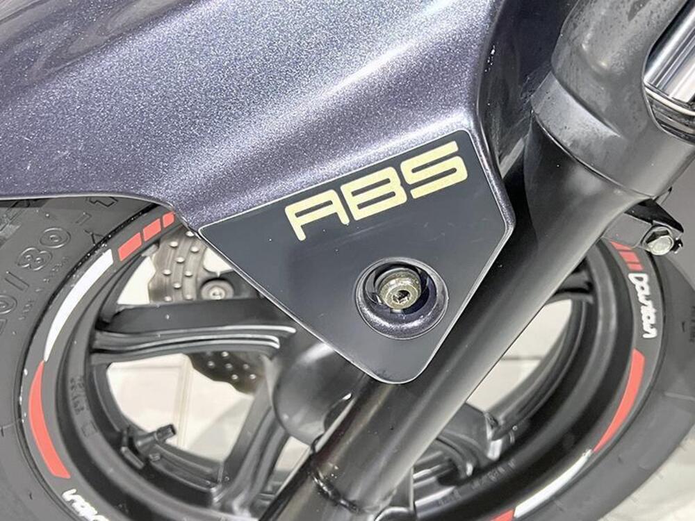 Kymco Downtown 300i ABS (2009 - 17) (4)