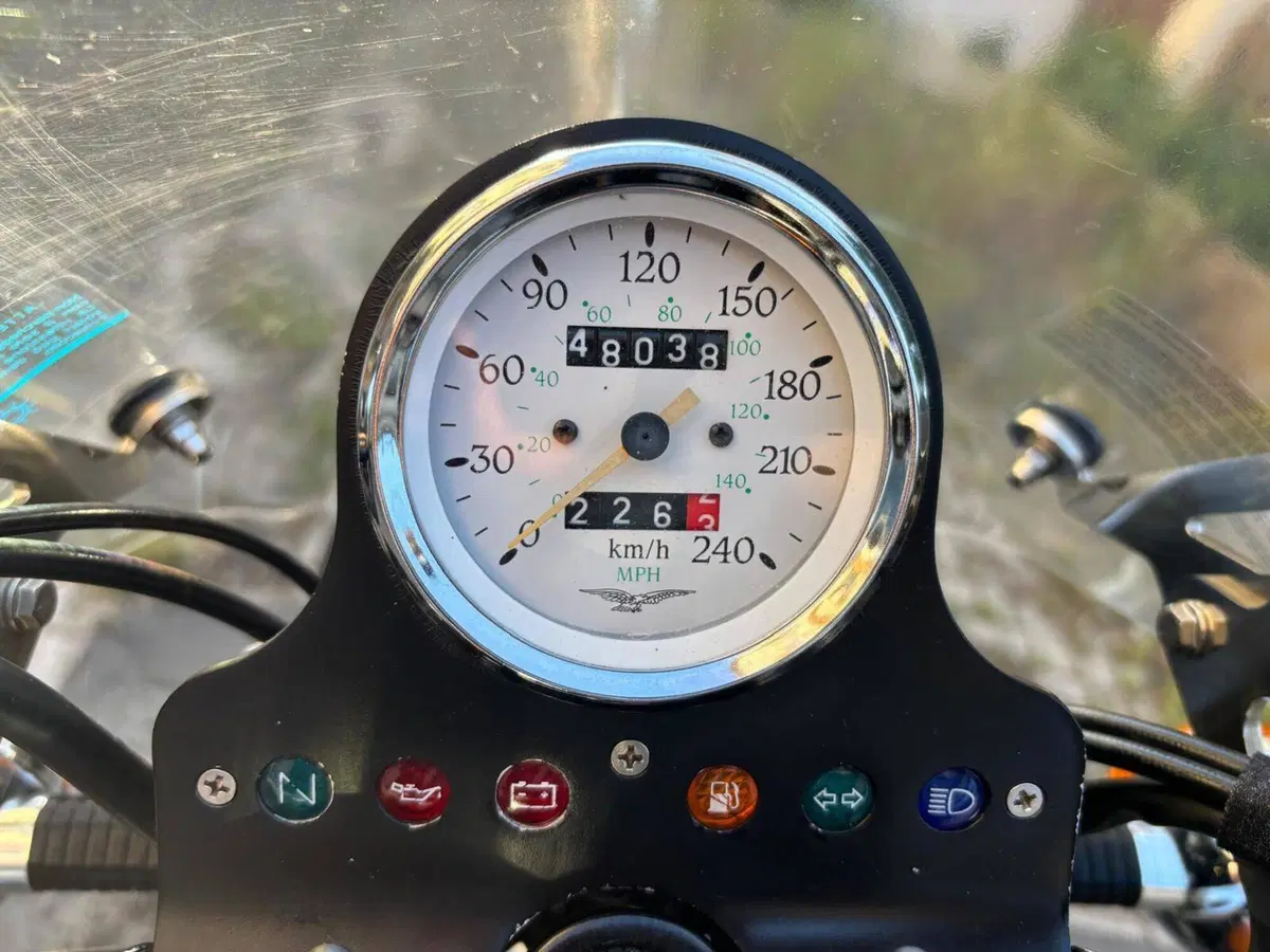 Moto Guzzi California Stone (2001 - 06) (5)