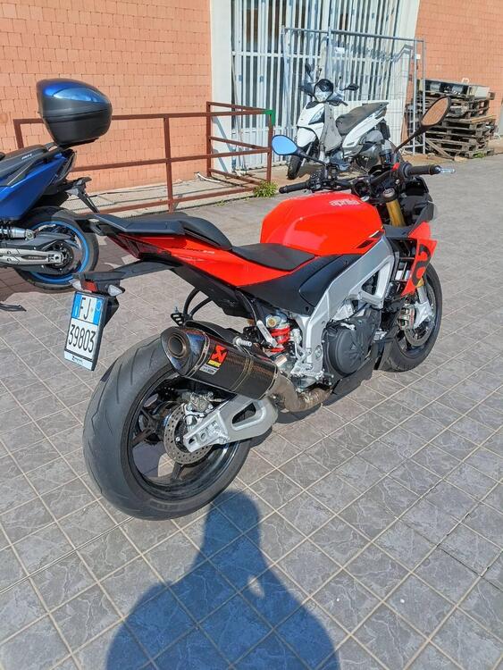 Aprilia Tuono V4 (2021 - 24) (5)