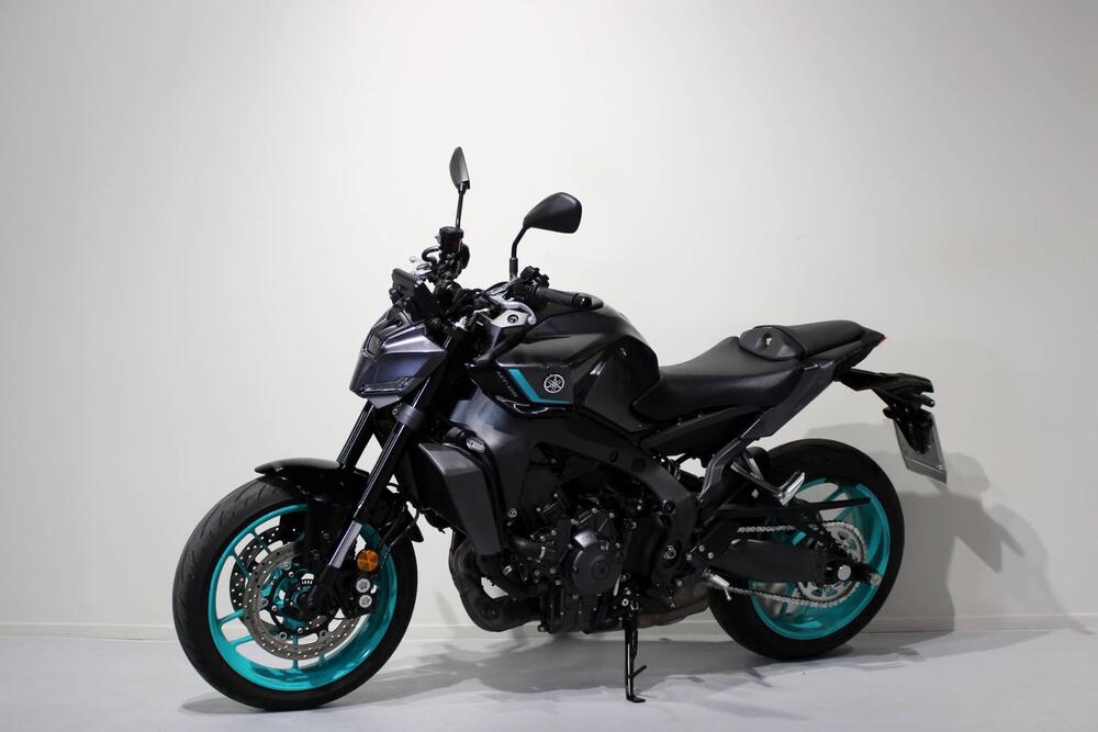 Yamaha MT-09 (2024 - 25) (3)