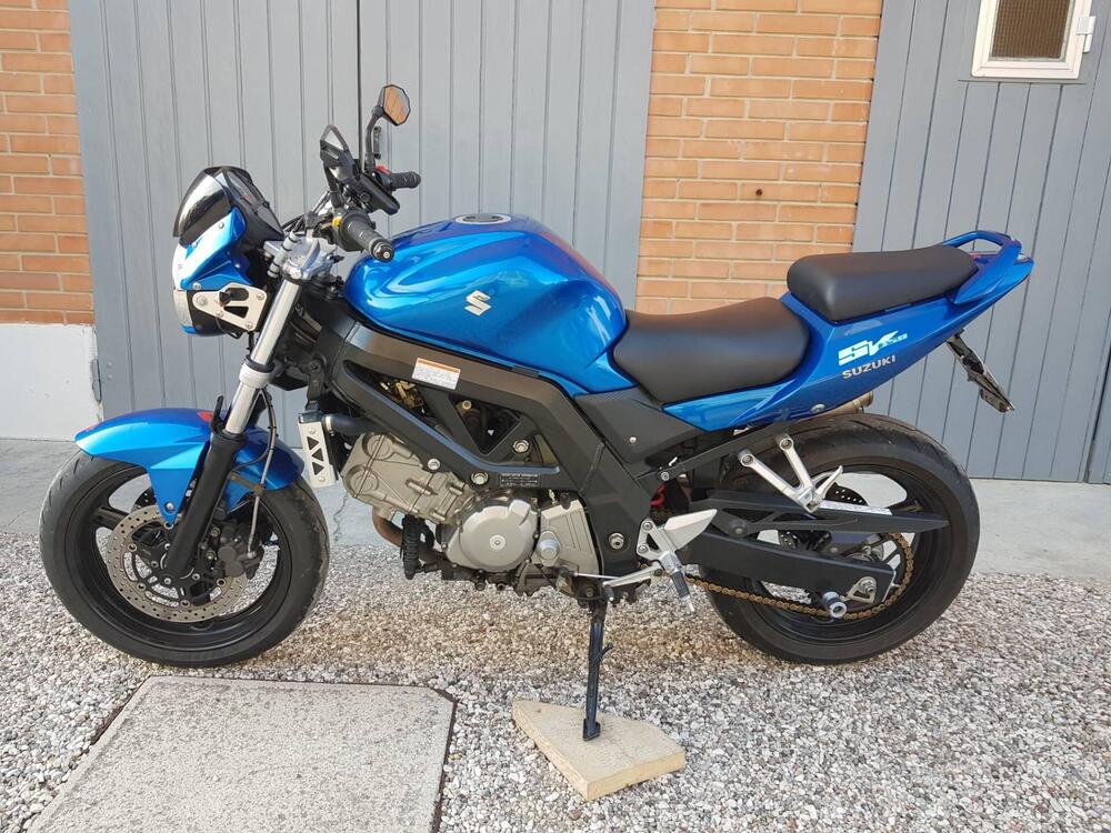 Suzuki SV 650 (2006 - 11) (2)