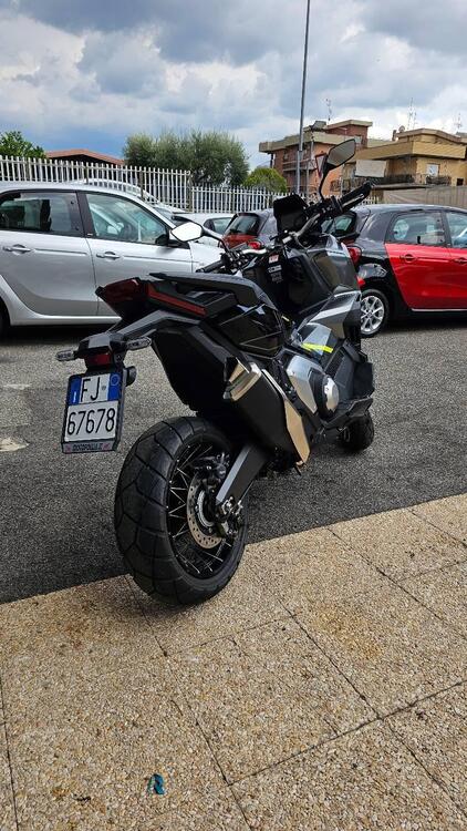 Honda X-ADV 750 DCT (2021 - 24) (2)