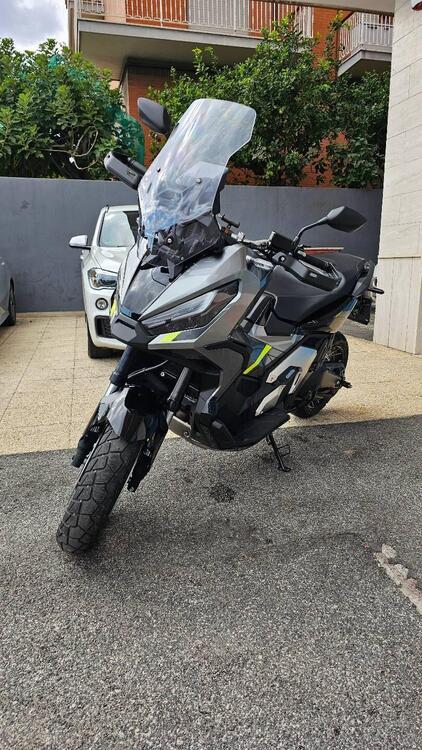 Honda X-ADV 750 DCT (2021 - 24) (4)