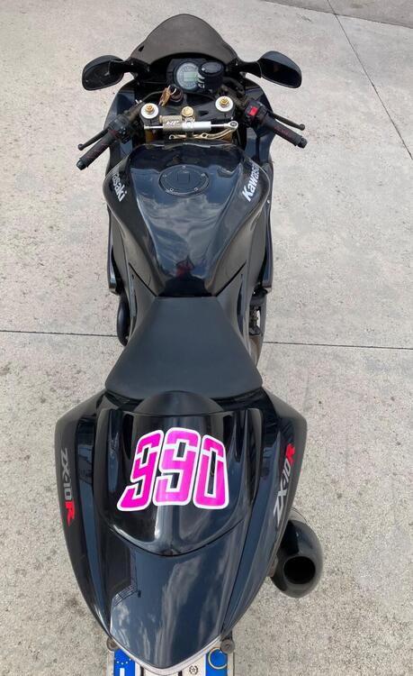 Kawasaki Ninja ZX-10R (04-05) (2)